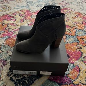 Vince Camuto Women's Fritan Boot Size 9 High Heel Gray Leather Perforated Bootie